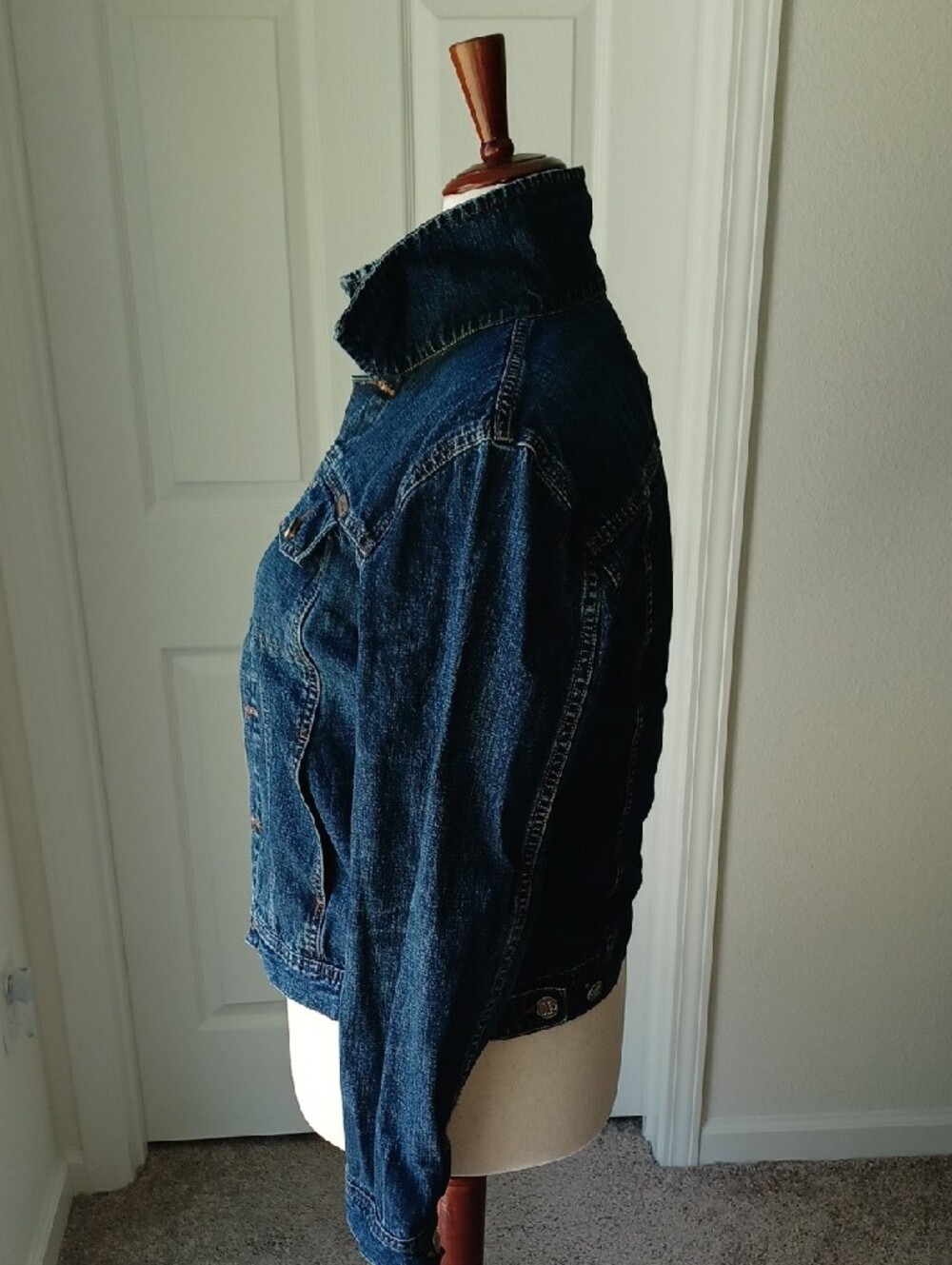 Calvin Klein Jeans Dark Blue Denim Jacket Large - Picture 3 of 8
